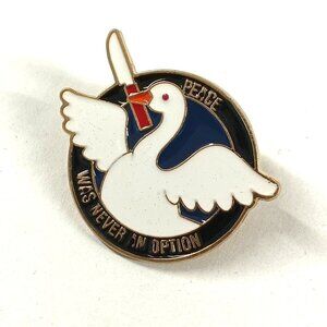 Men's Enamel Pin for Hats Backpack "Duck with weapon"